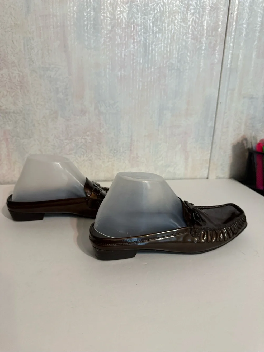 Stuart Weitzman Brown Patent Leather Metal Bit On The Vamp Slide On Loafers 9